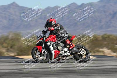 media/Oct-30-2025-Racers Edge (Thu) [[dabbdaf680]]/3-B Group/Session 4 (Turn 9 Side)/